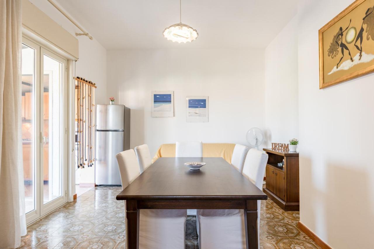 Giardini Naxos Apartment With Terrace Near The Sea Εξωτερικό φωτογραφία